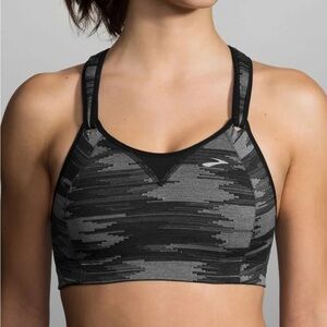 brooks running rebound racer sports bra